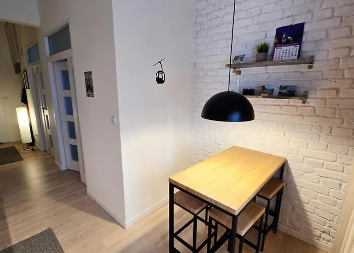 Cien Ducha Gor 公寓 斯克拉斯卡波伦巴